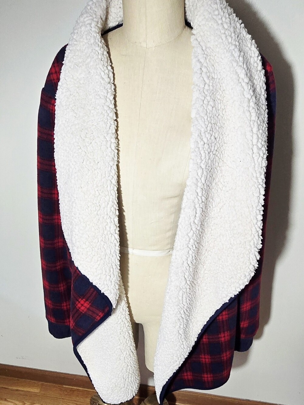 Jachs Girlfriend Buffalo Plaid Sherpa Wrap Cardigan .SZ LG